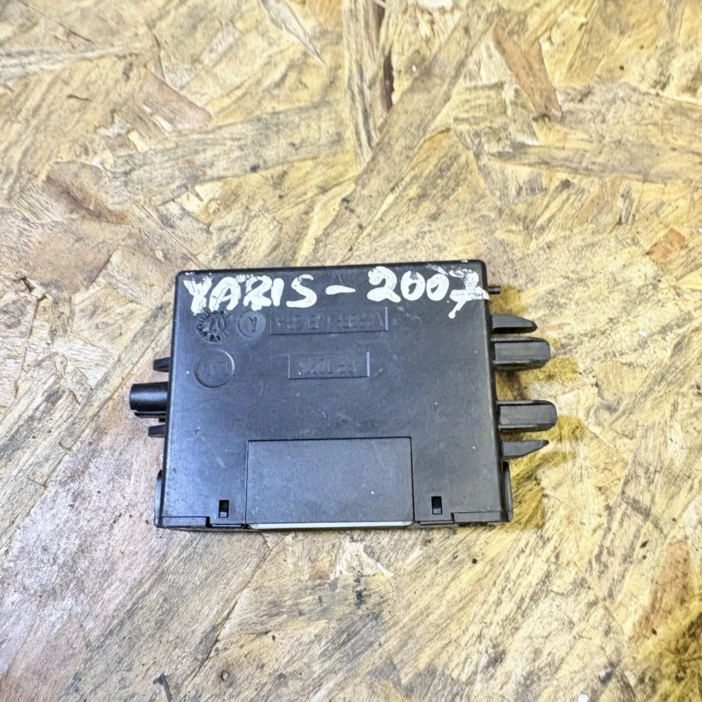 TOYOTA YARIS MK2 05-11 IMMOBILISER TRANSPONDER KEY CONTROL UNIT ECU 89780-00010