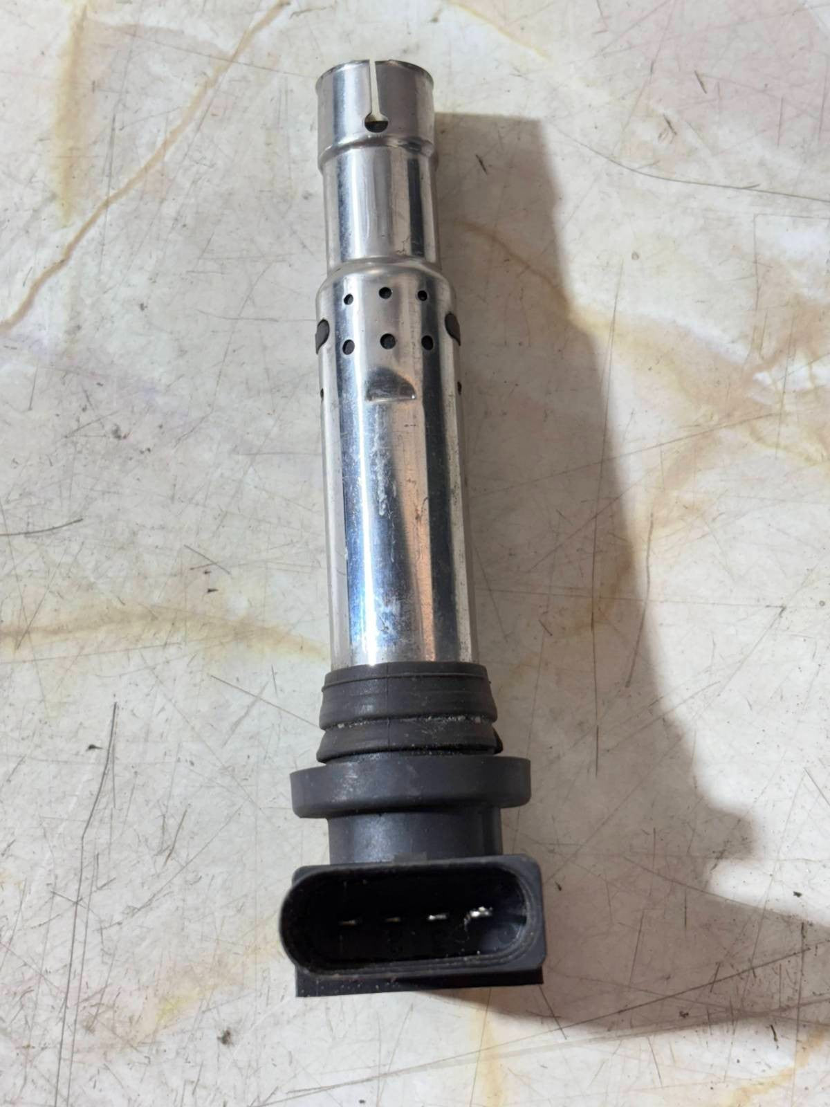 09-17 VOLKSWAGEN POLO 6R MK5-1.4 PETROL IGNITION COIL PACK 036905715E
