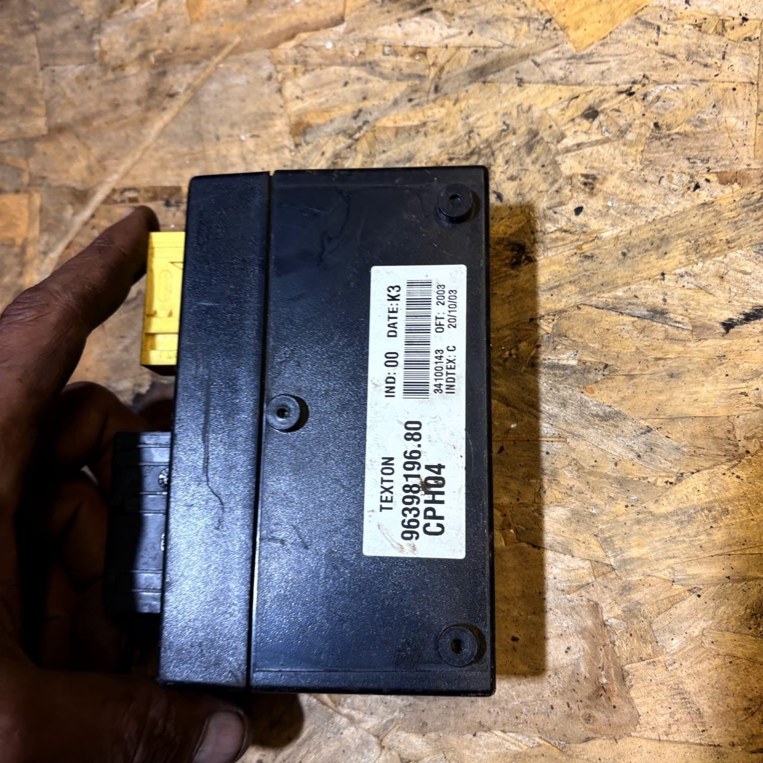 PEUGEOT CITROEN FIAT SCUDO DISPATCH COMFORT CONVENIENCE MODULE 96398196.80 OSF