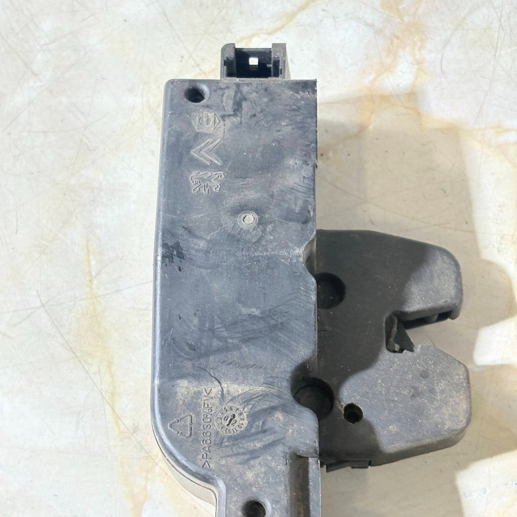 Citroen Xsara 2003-2004 Tailgate Trunk Boot Lock Catch latch 9646091580