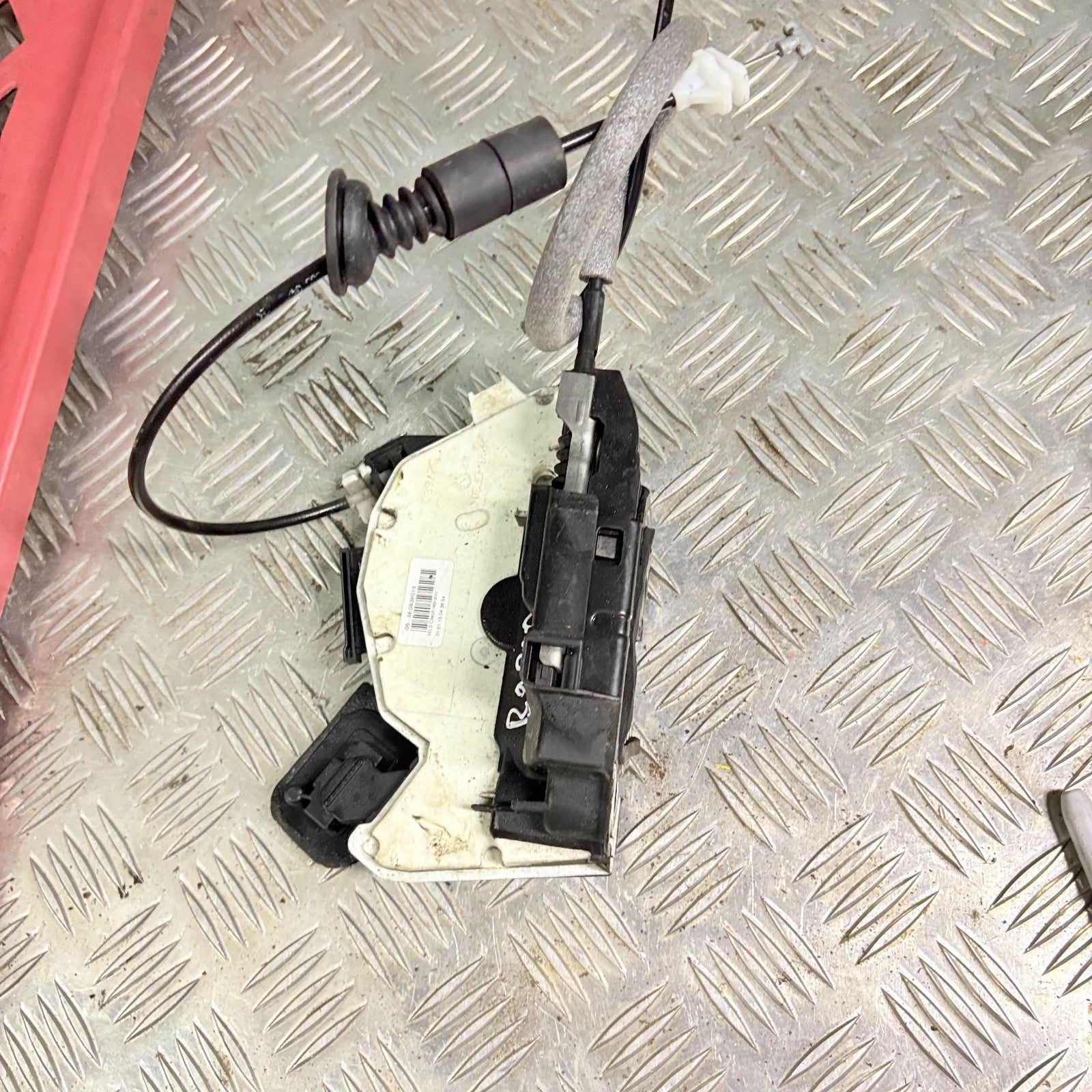 Renault Scenic 2004 NSF Passenger Front Door Lock Latch Mechanism