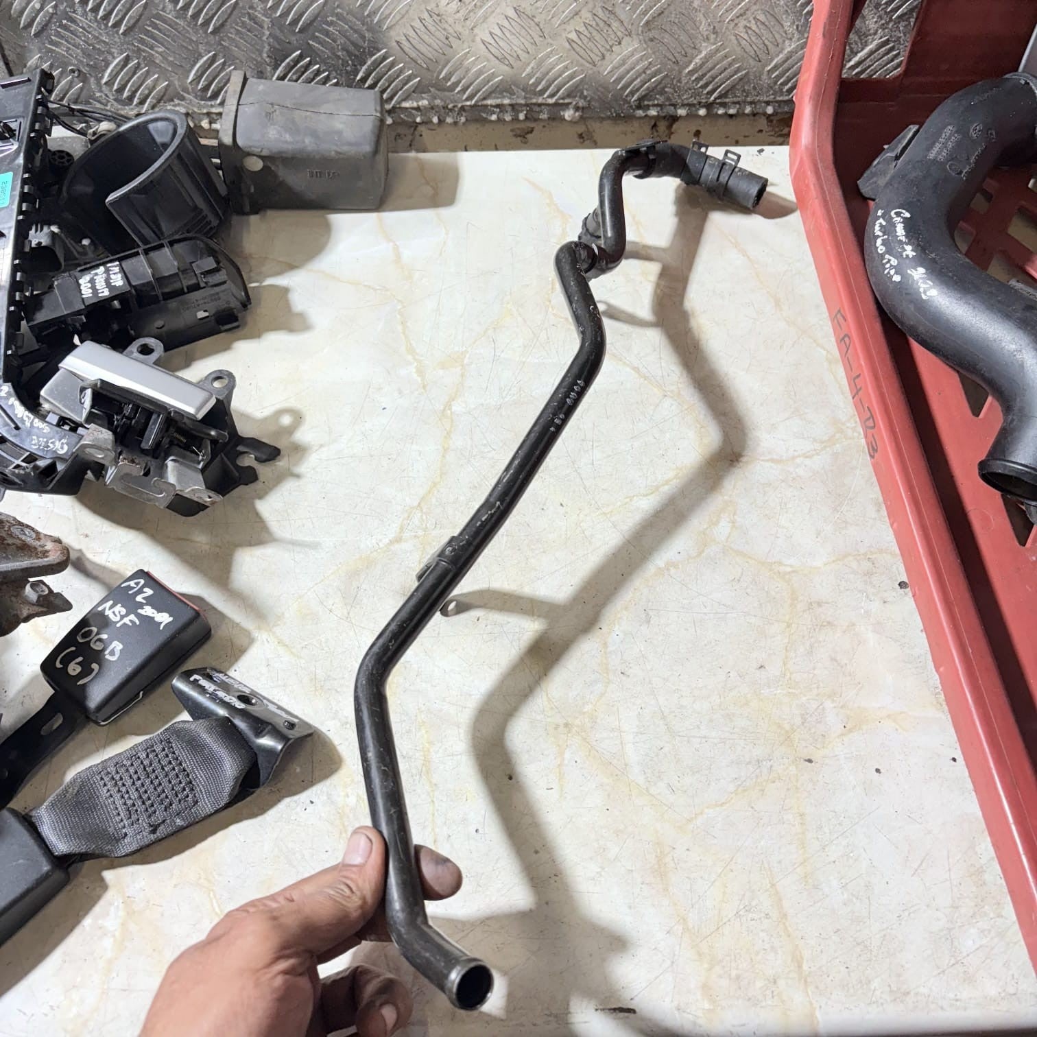 Audi A4 B8.5 2.0 TDI Coolant Water Hose Pipe 03L121157AH 2012-2016