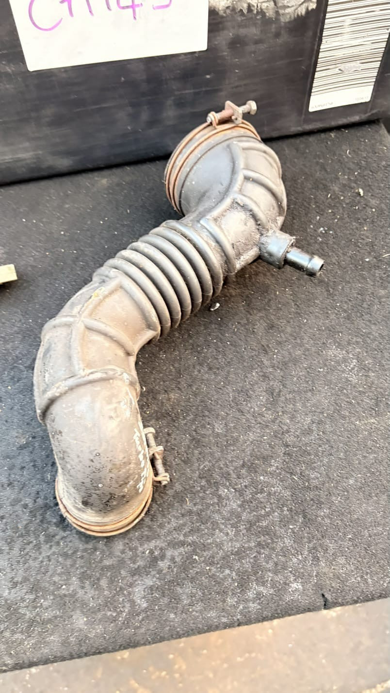 sorento RENAULT CLIO MK3 AIR INTAKE AIR INLET PIPE HOSE 8200500383C 1.5 DCI 2003