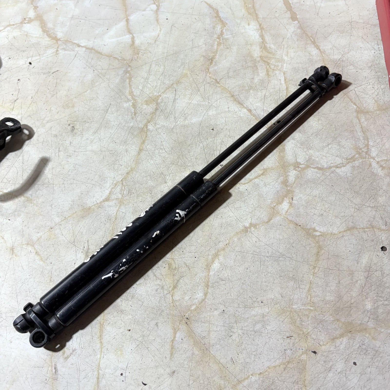 FORD KA MK2 2008-2016 EDGE TAILGATE GAS STRUTS PAIR 51794232 ODM