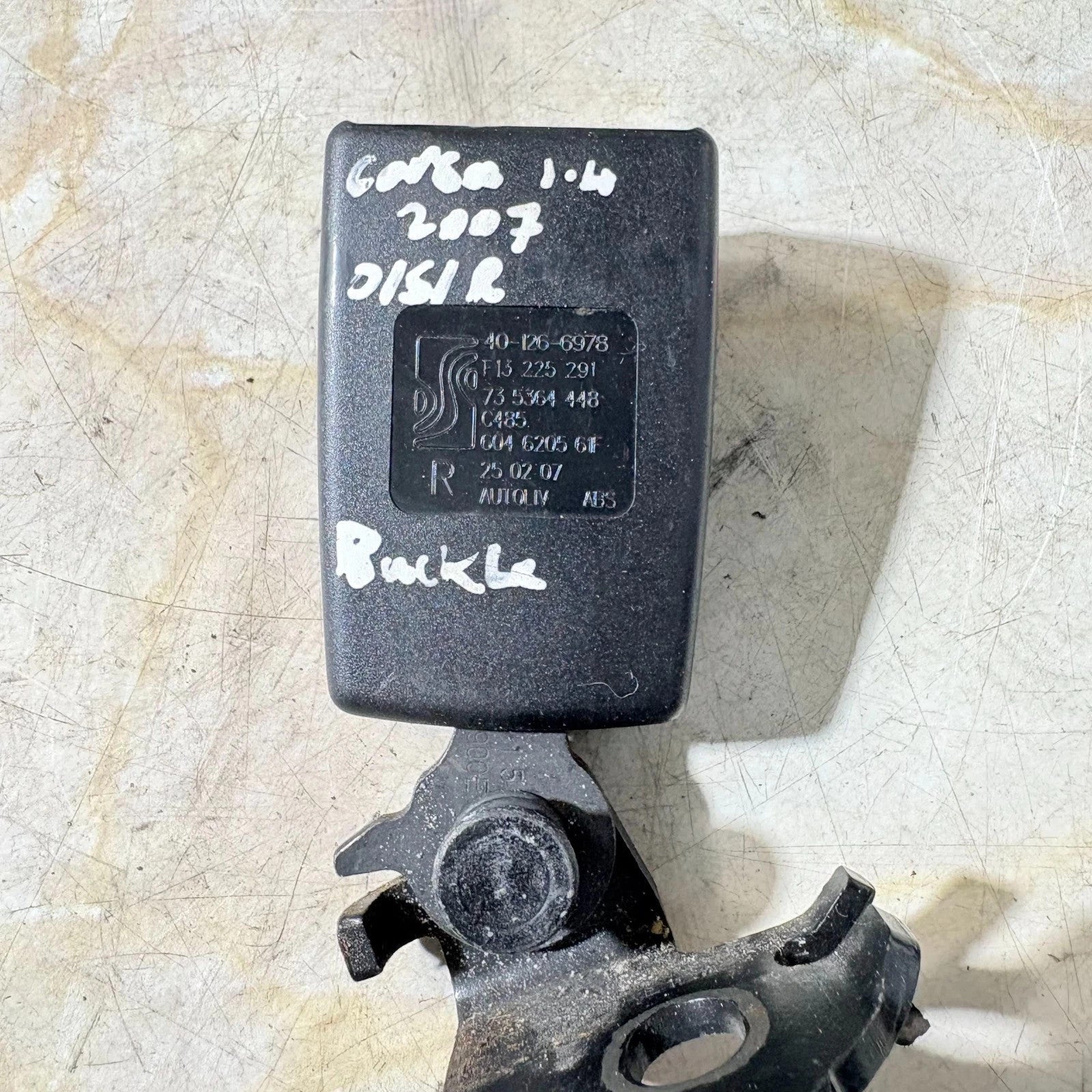 2007 CORSA 1.4 DRIVER SIDE REAR SEAT BELT BUCKLE 13225291 OSR