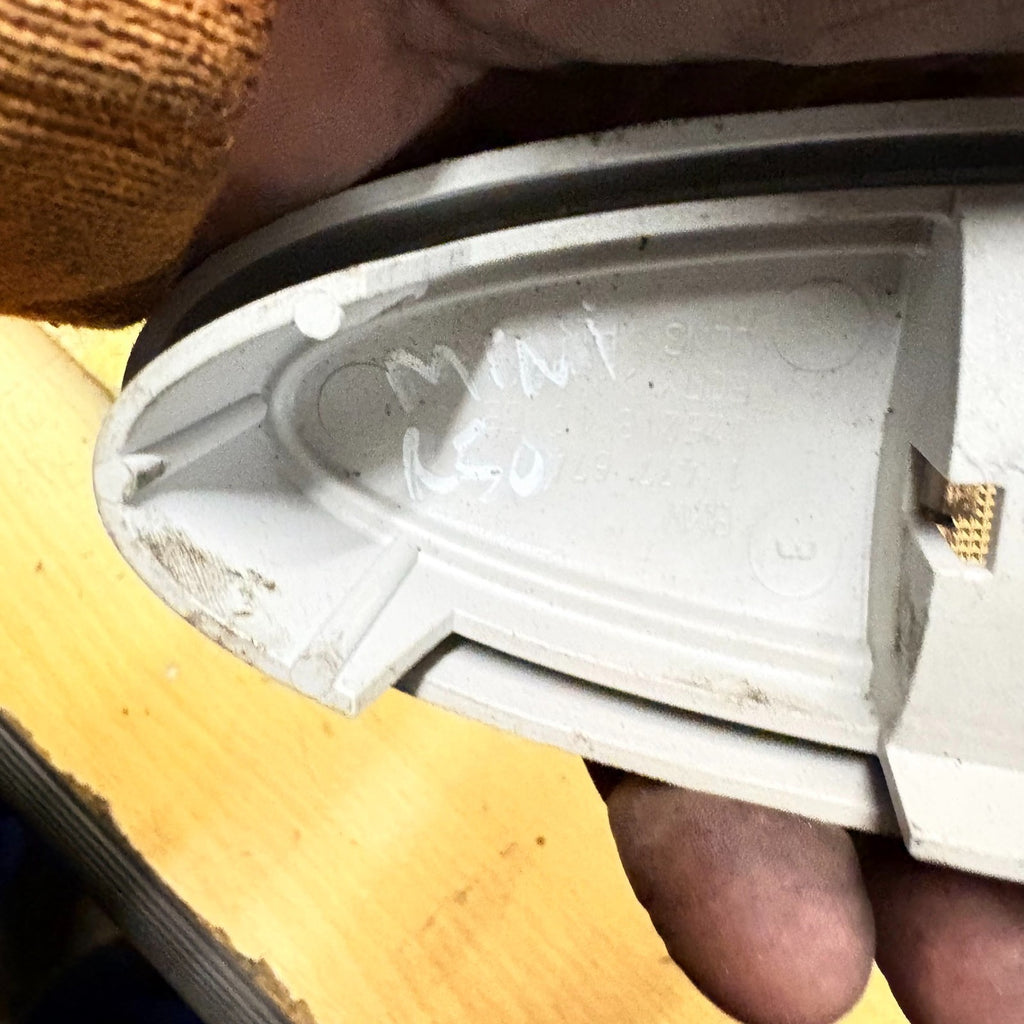 Mini One 2005 Rear Interior Light 8702830002A, 870283-0002A