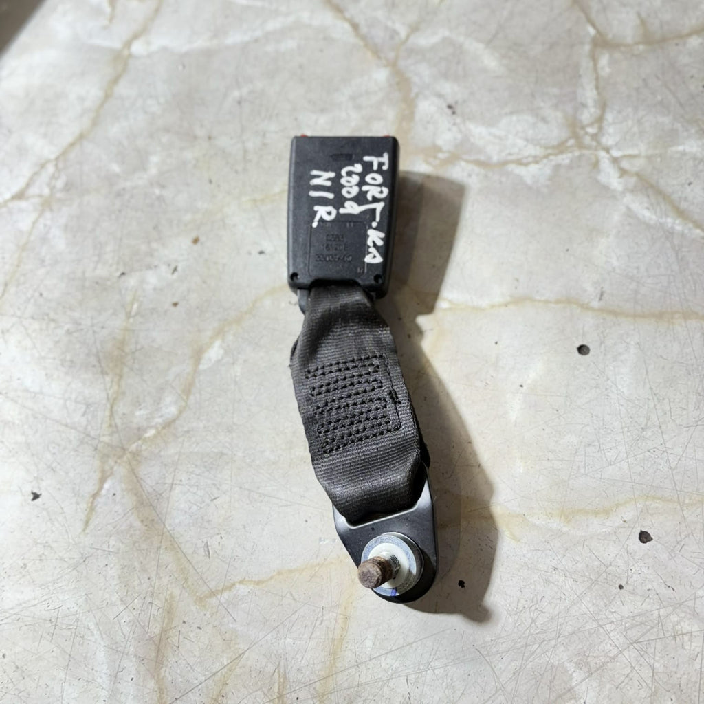 Ford Ka MK2 Passengers Rear Seatbelt Buckle Catch 33033400 2009