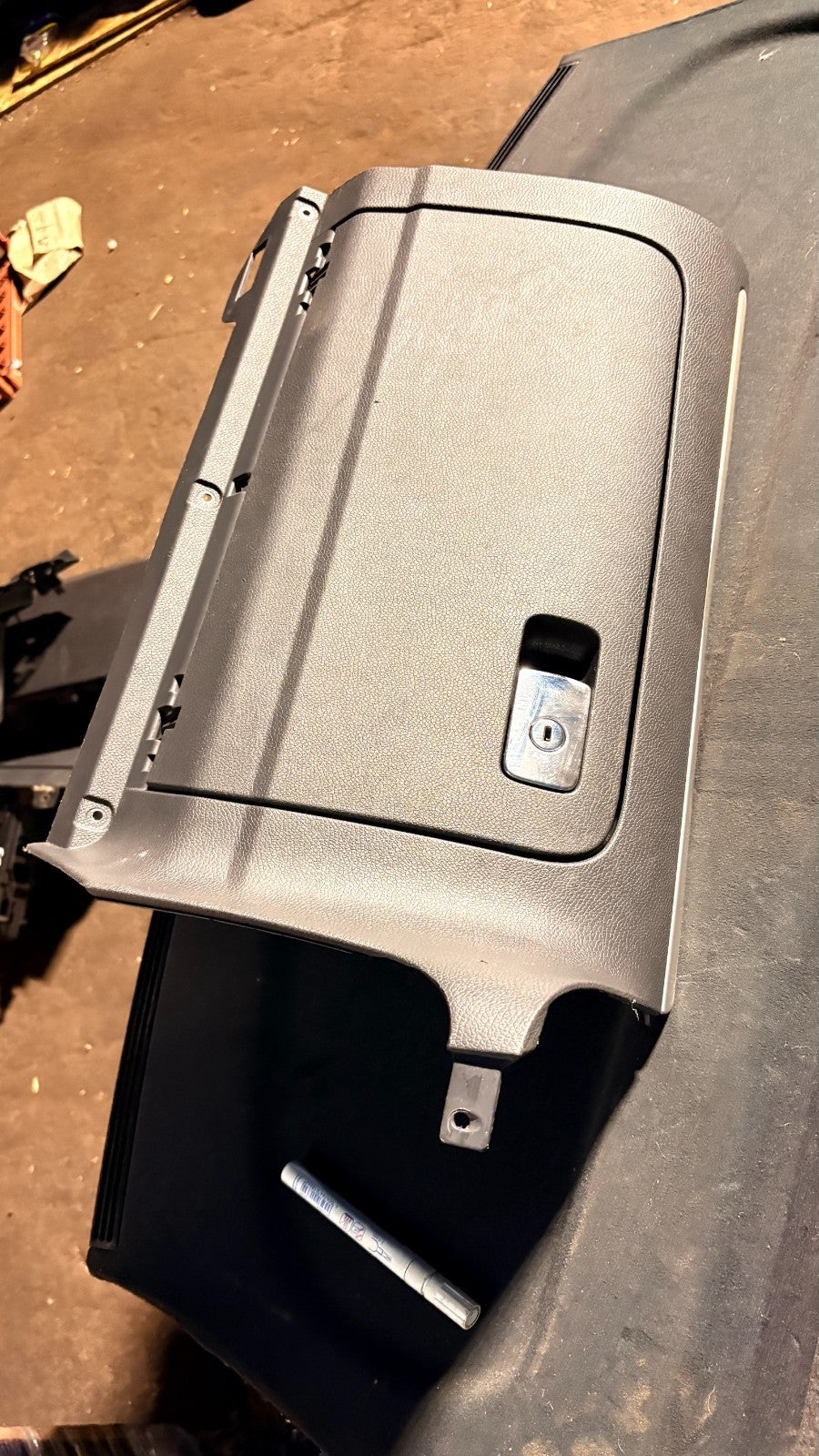 VW SCIROCCO 2009 GLOVE BOX 1K2 857 290