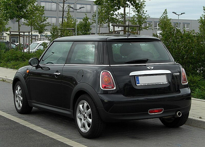 MINI COOPER MK2 2006-2013 BOOT TAILGATE PANEL TRIM 7148910