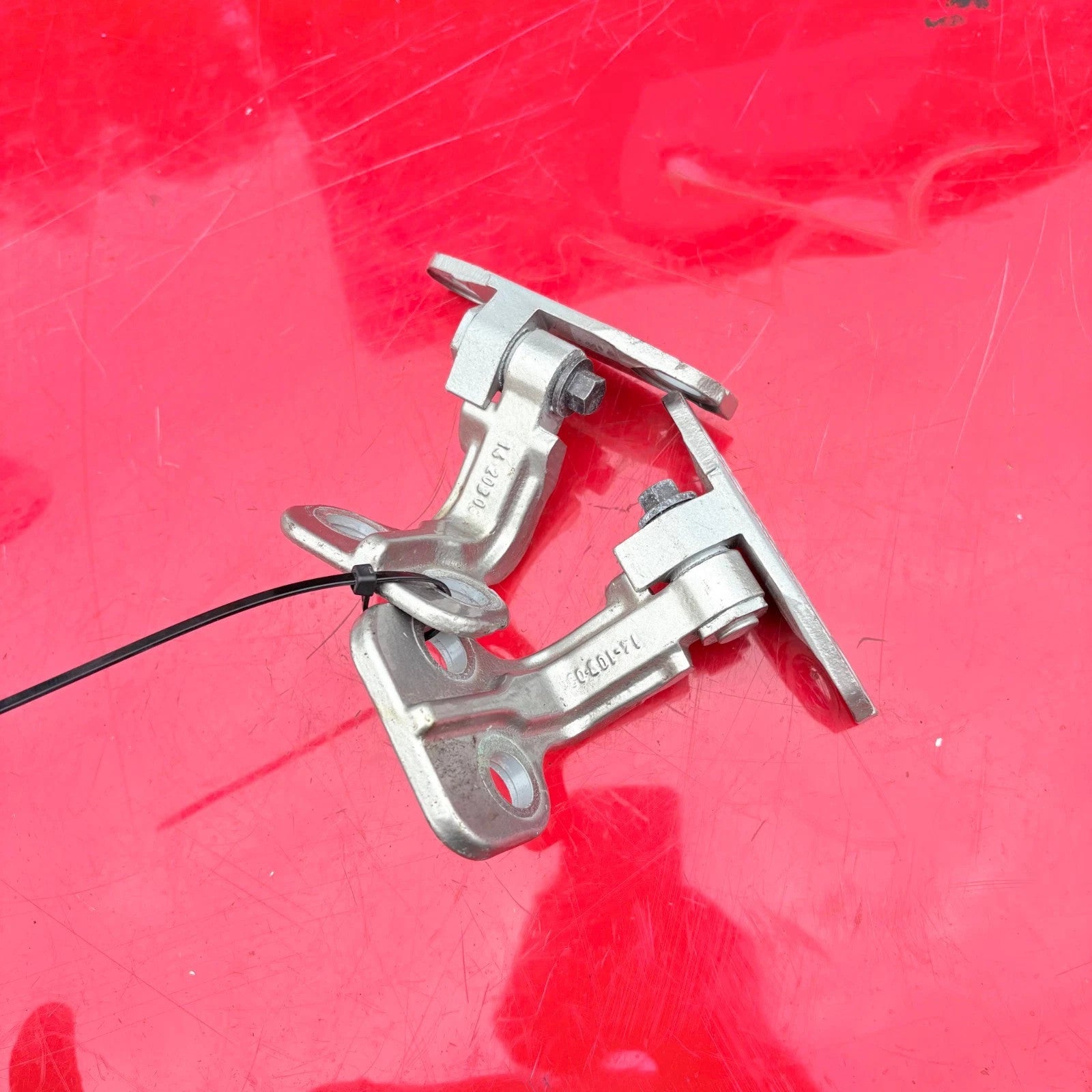 JAGUAR XF 2009 PASSENGER REAR N/S/R DOOR HINGES 8X23-F228A65-AC