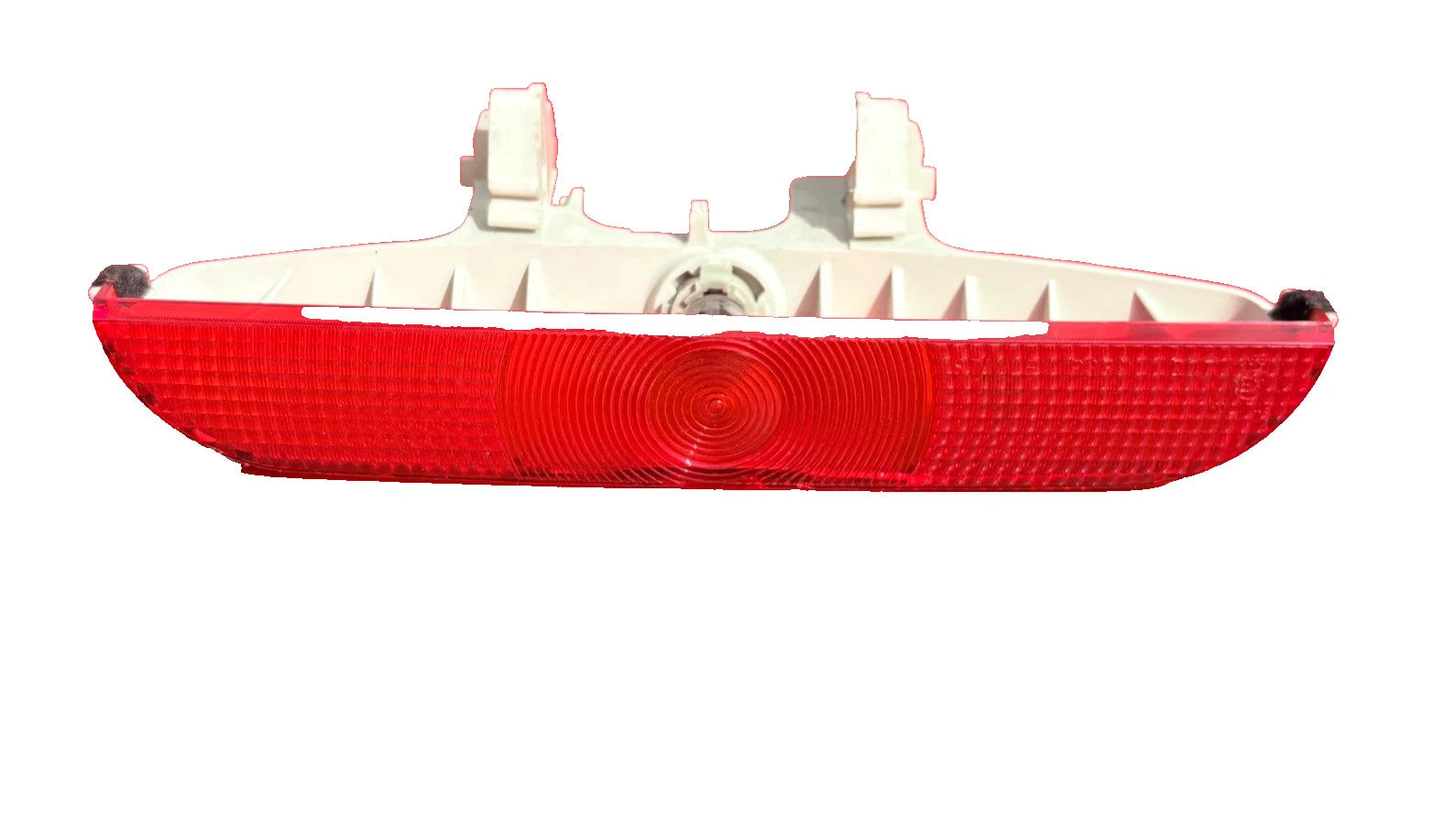 MAZDA 3 2003-2009 REAR CENTRE HIGH MOUNT THIRD BRAKE LIGHT LAMP ASSEMBLY P3591