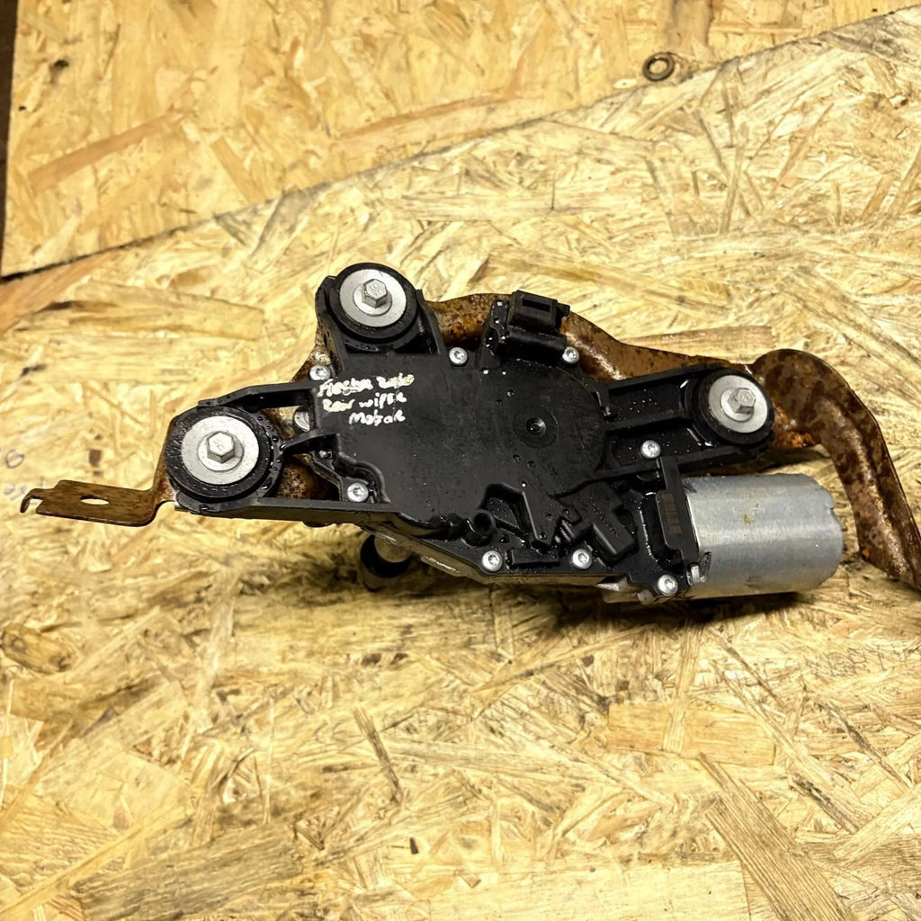 Ford Fiesta 8A61A17K441AD REAR WIPER MOTOR / 0390201215 / MLF320301BS /9567 2010