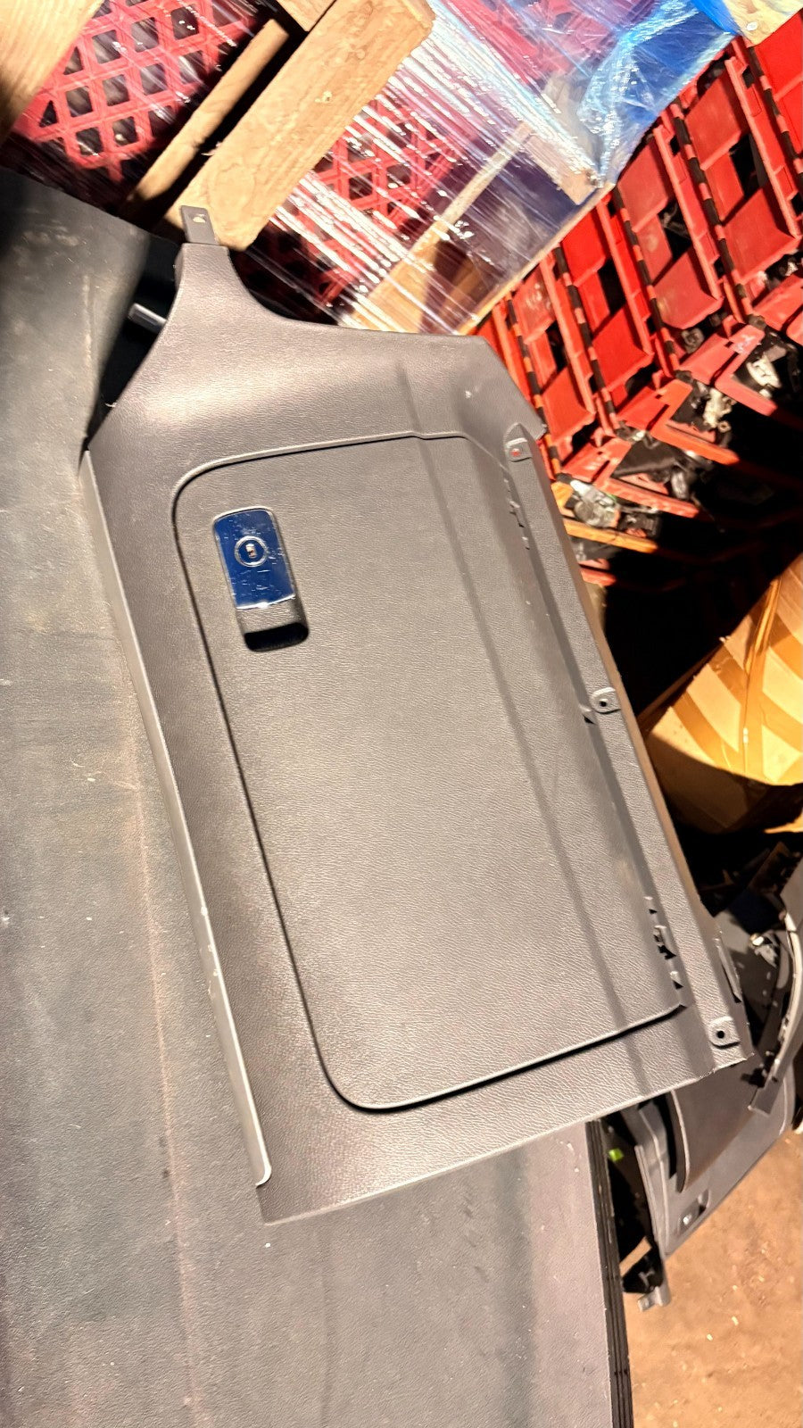 VW SCIROCCO 2009 GLOVE BOX 1K2 857 290