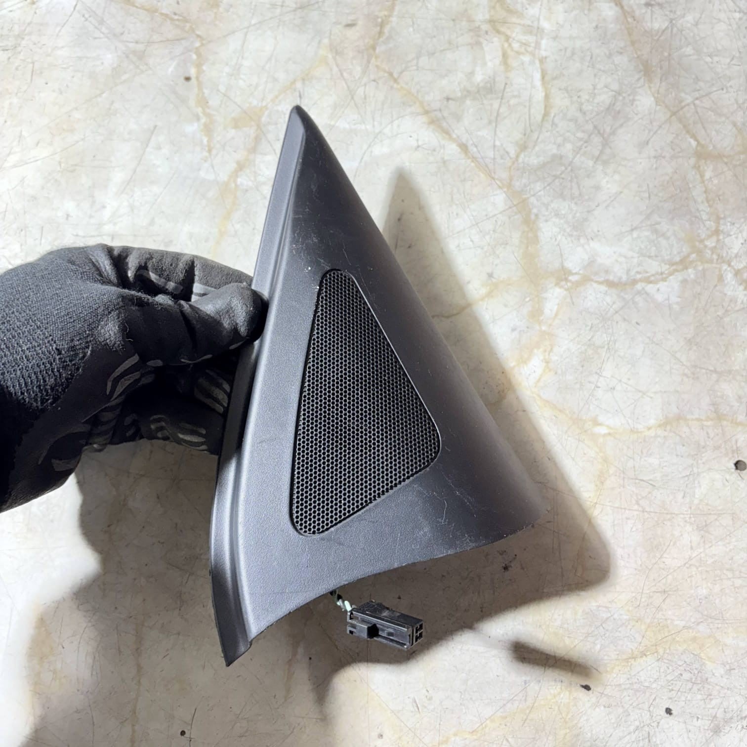 2011 HYUNDAI SANTA FE DOOR TWEETER SPEAKER AND TRIM FRONTOSF 87881-2B010