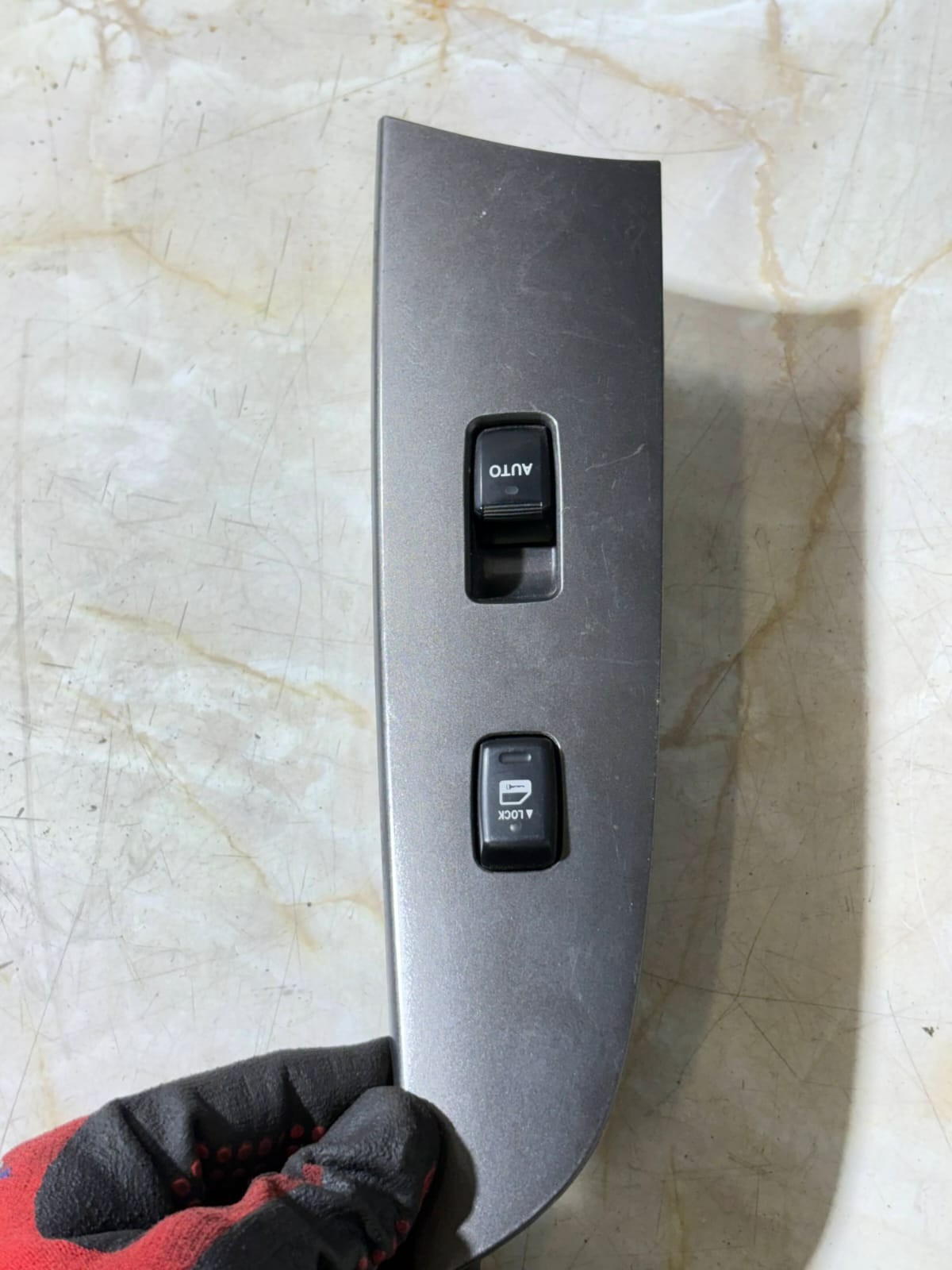 Lexus IS Mk2 XE20 2005-2013 LH Passenger Window & Lock Switch Panel 74232-53110
