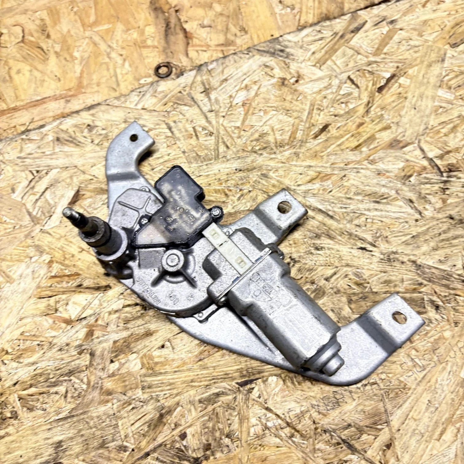 SUZUKI SWIFT Mk2 2007 Rear Wiper Motor