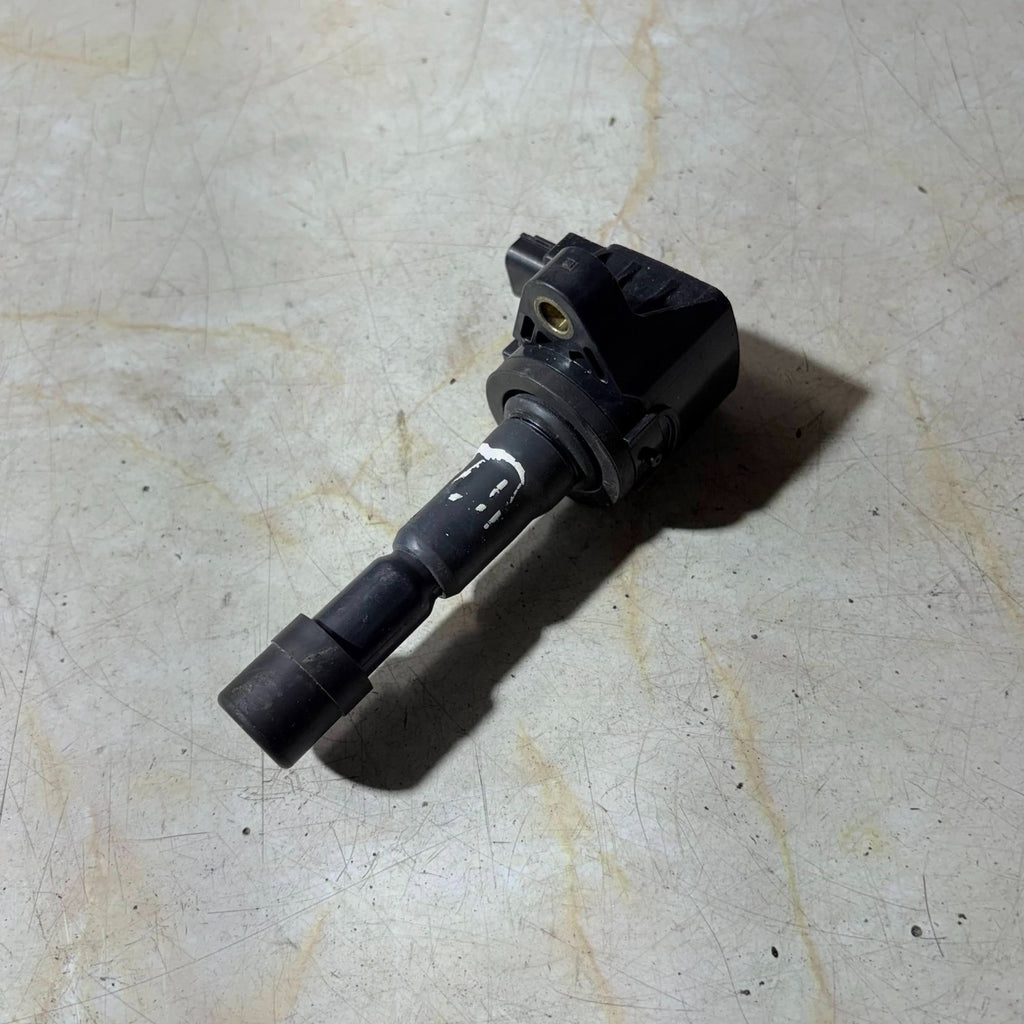 Honda CR-Z 1.5 Hybrid 2010-2016 Ignition Coil-On-Plug 3-Pin CM11-116 Hitachi