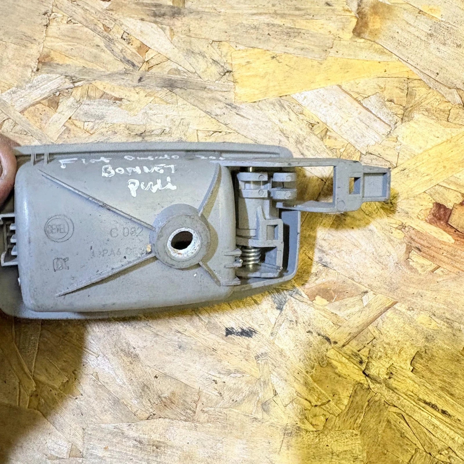 FIAT Ducato 3 generation (2006-2024) Bonnet Release Handle C982