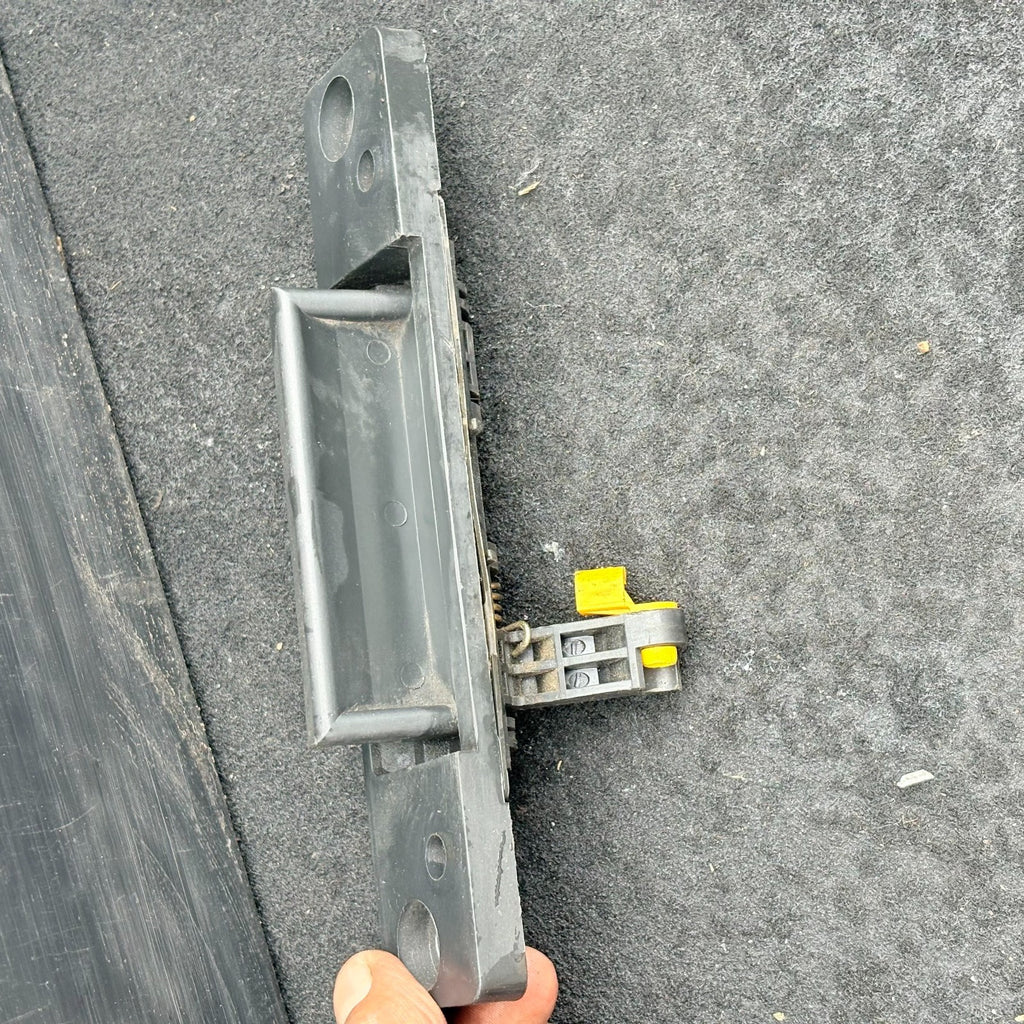 Kia Sorento Tailgate HandleGENUINE