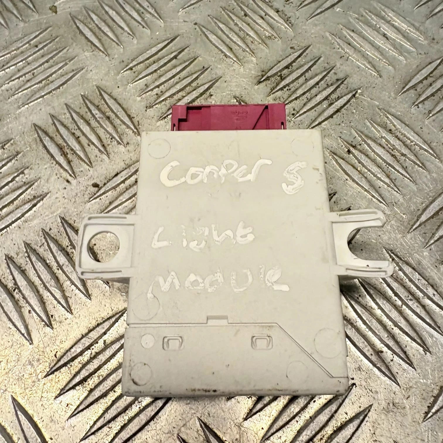 MINI COOPER LWR MODULE R 50 61.35-8 383 551