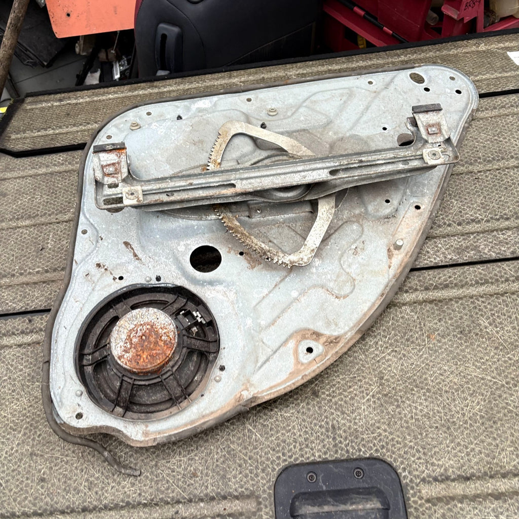 FORD FOCUS C-MAX 2006-2010 PASSENGER REAR LEFT WINDOW REGULATOR MANUALL