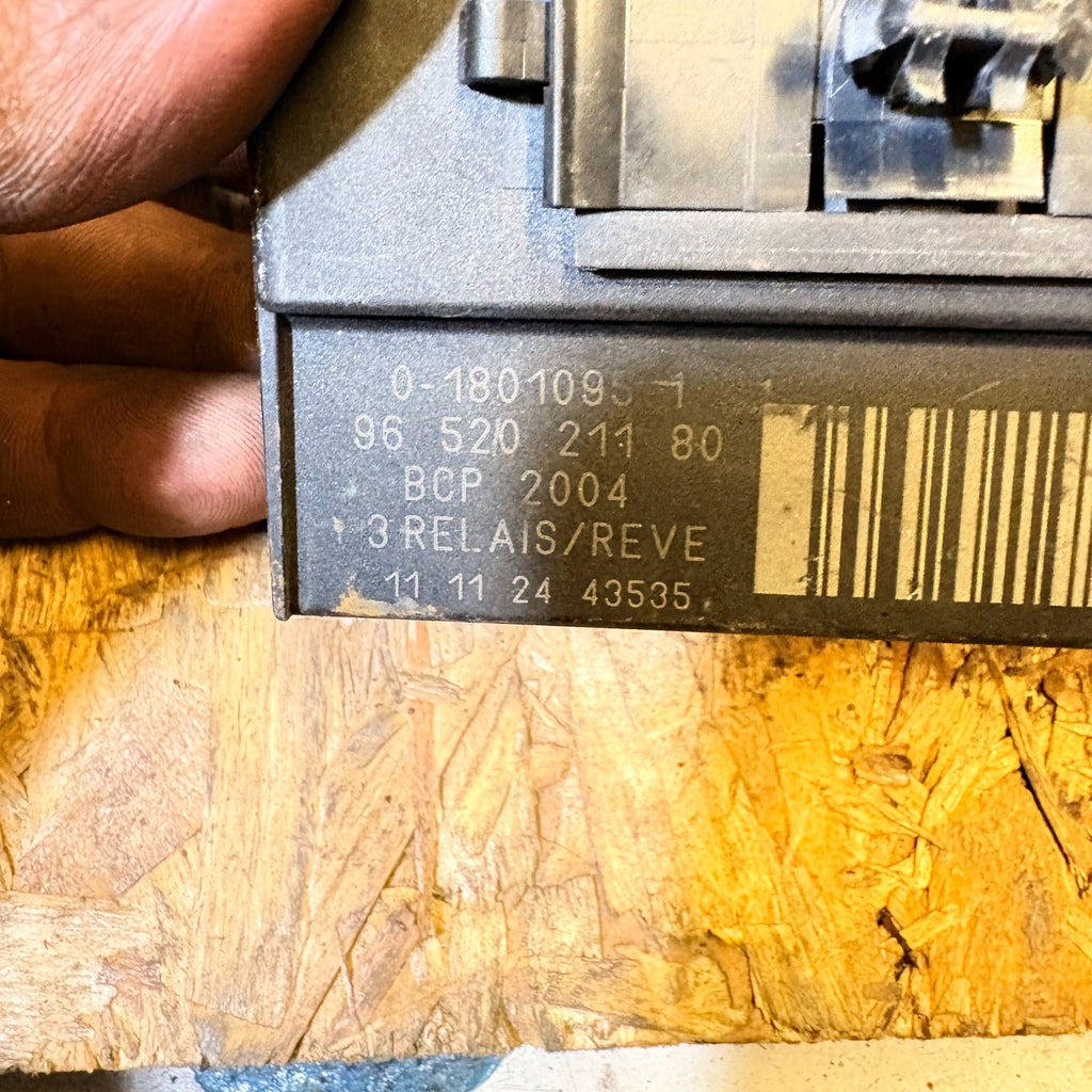 Citroen DS3 2010-2016 Radiator Cooling Fan Control Relay Module 9652021180
