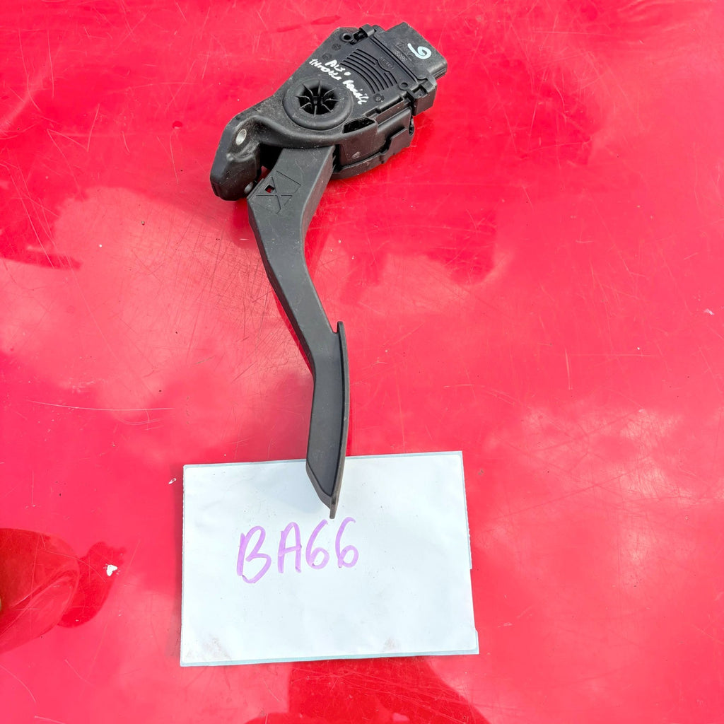 SUZUKI ALTO ACCELERATOR PEDAL THROTTLE PEDAL 49400-68K40 2009-2014 Pixo