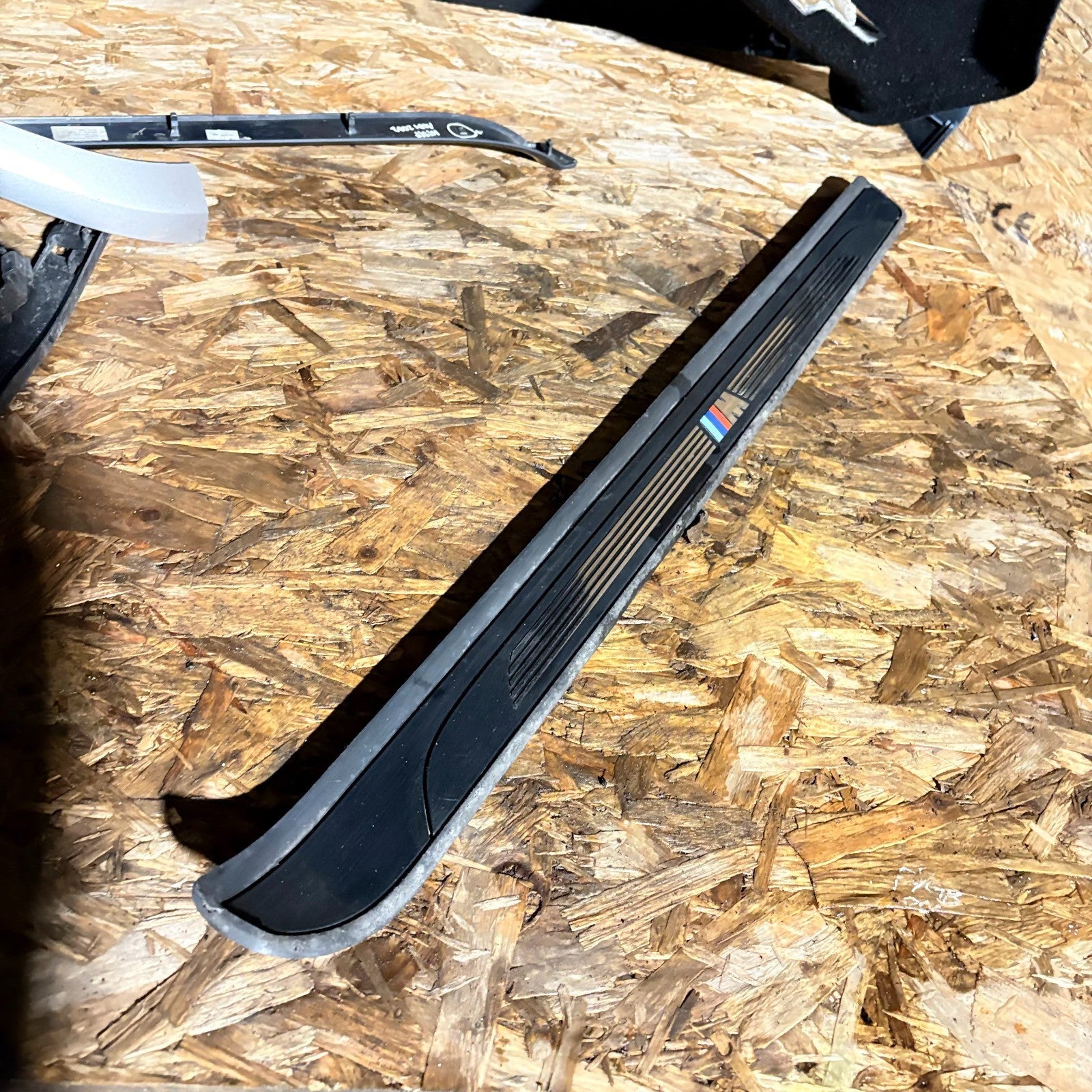 BMW 1 Series 118d (2011-2014) Front Right Door Sill Trim Driver Side