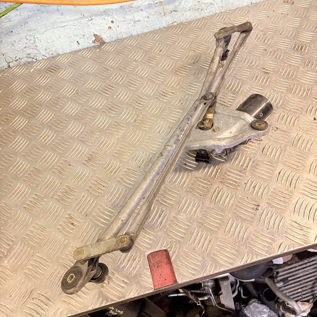 Rover 75 MG ZT 2002 Front Wiper Motor with Linkage: 0390241358