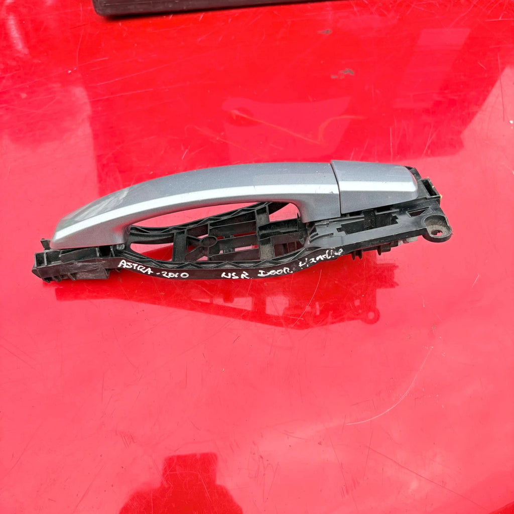 Vauxhall/Opel Astra H Caravan 2004-2010 Rear Left Outside Door Handle Silver