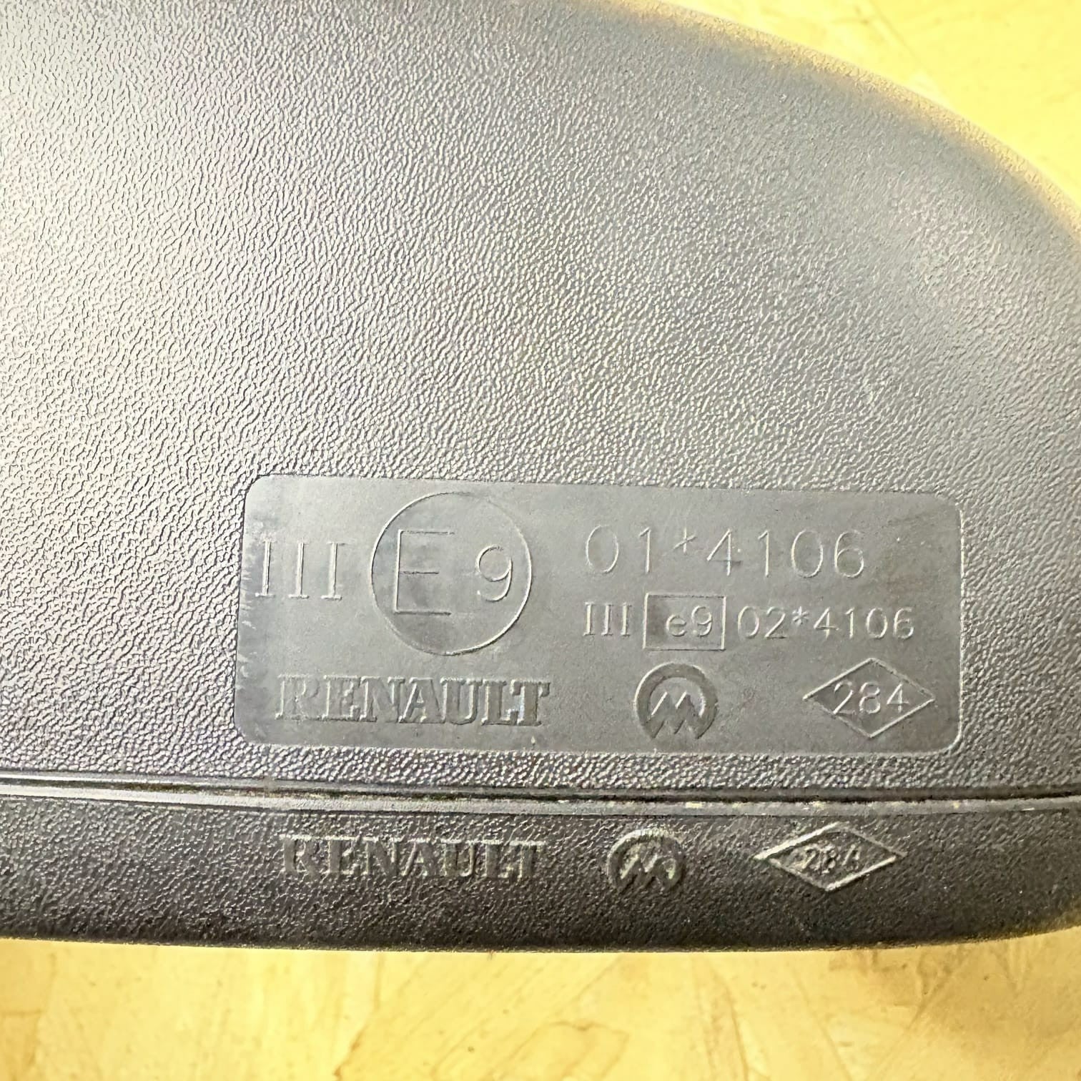 Renault Kangoo MK1 2003-2008 Passenger Left Wing Door Mirror Black E9014106