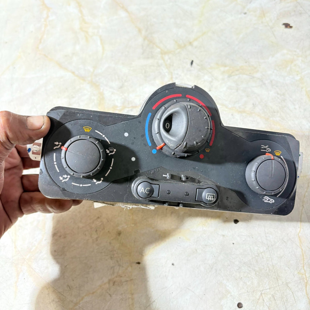 RENAULT CLIO 2010 Heater/AC Controller Valeo 269597003 2005-2012