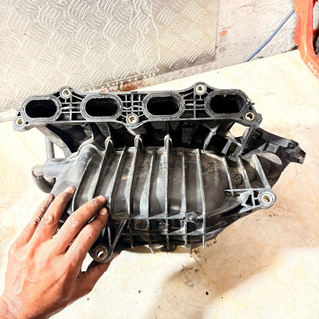 Toyota RAV4 Mk2 XA20 2.0 VVT-i 1AZ-FE Intake/Inlet Manifold 2000-2005