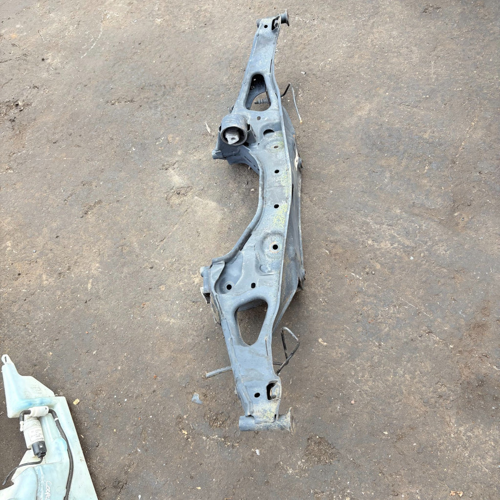 BMW 135i E82 Rear Axle Carrier Subframe 2007-2013 6883011