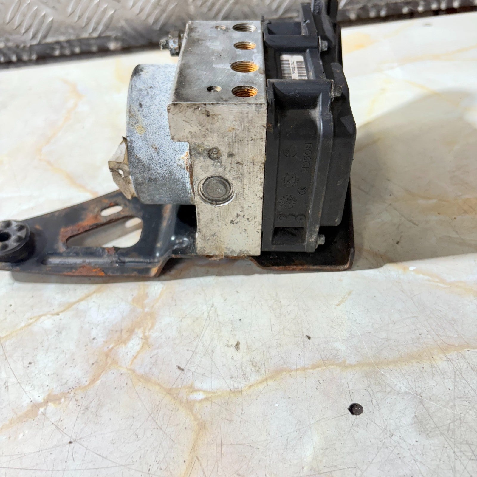 Renault Megane II Mk2 ABS Pump Control Module 1.6 16V K4M 2002-2008 8200038695