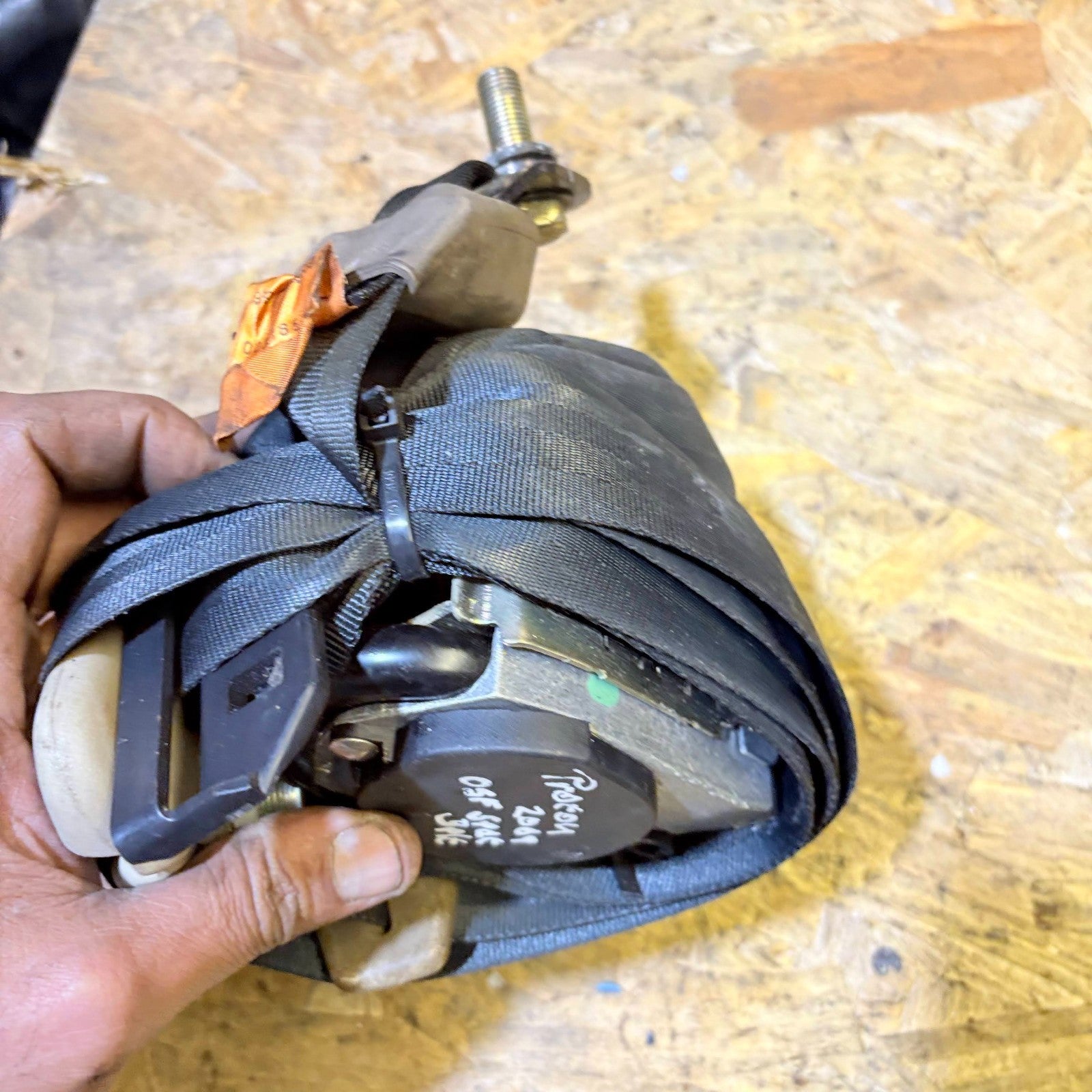 Proton 2004-2012 DRIVERS FRONT RIGHT DRIVER SIDE SEAT BELT 5152348SGA