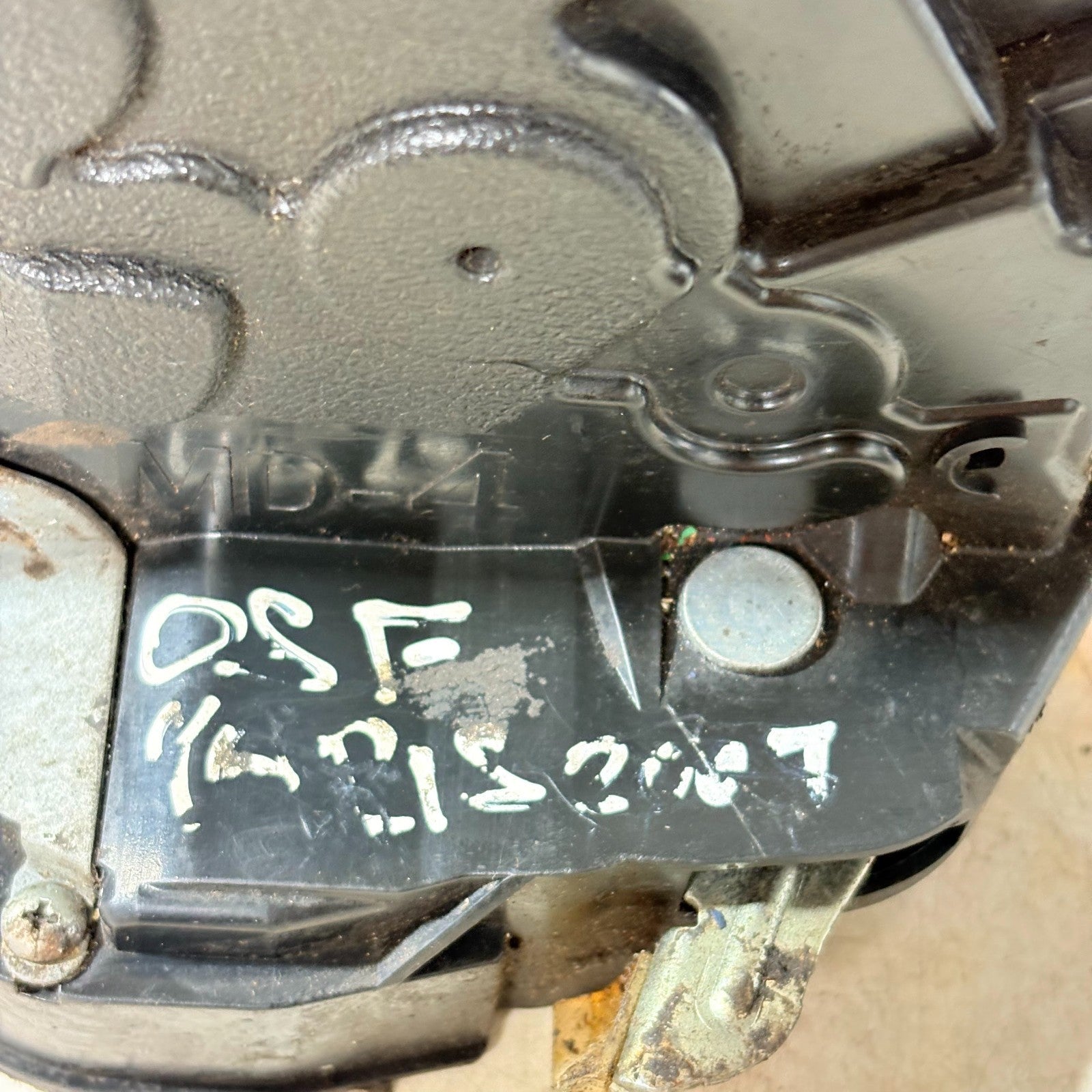 Toyota Yaris Mk2 XP90 2005-2008 5 Door RHD Driver Door Lock Latch Actuator