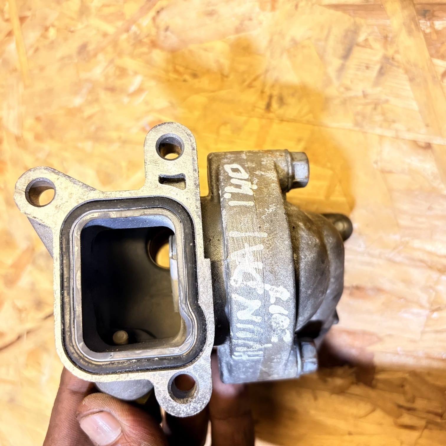 Honda Cbr 929 Rr 00-01 Thermostat Valve 19311Mcj305 19315Mcj000 2017