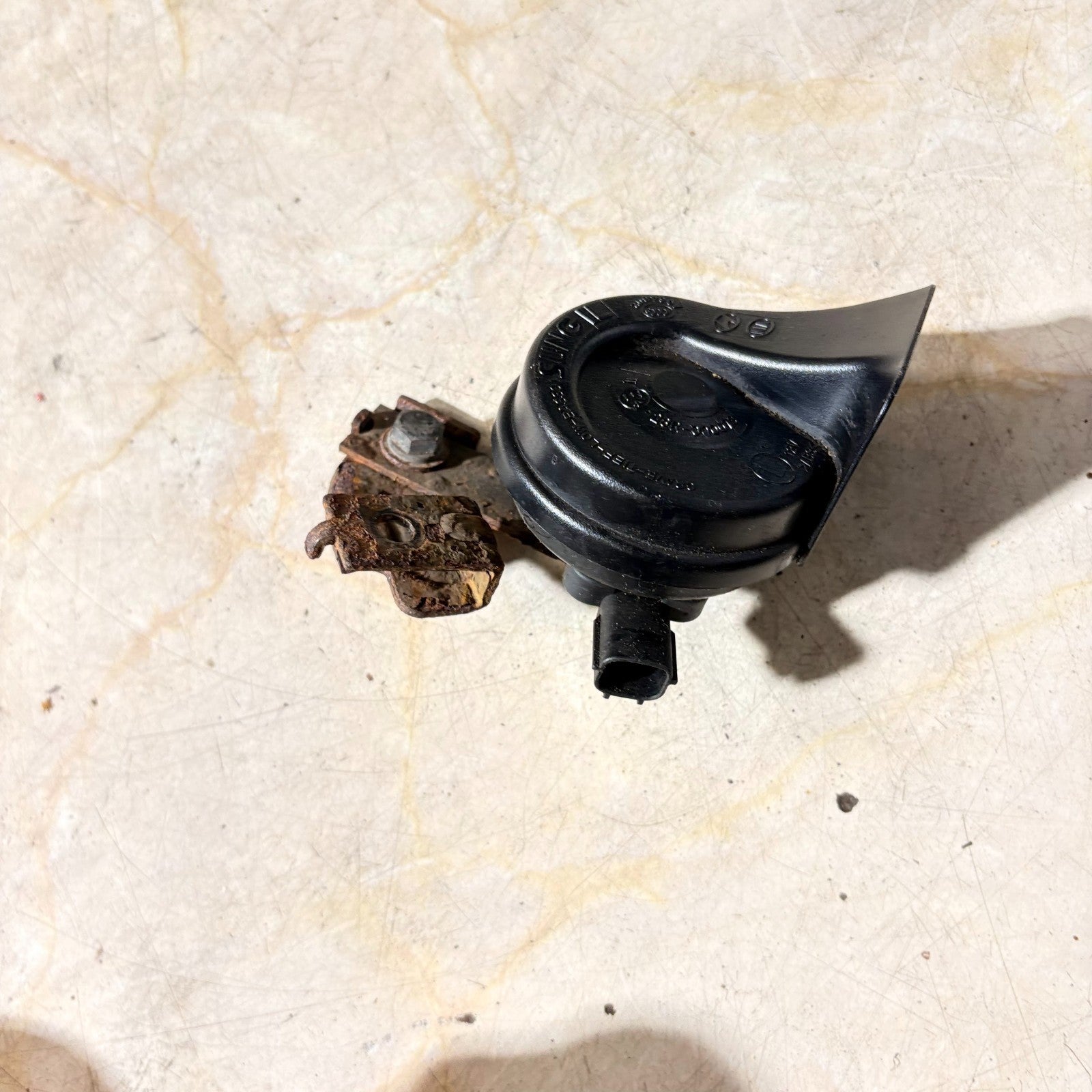 Low Tone Horn for Kia Ceed 2016