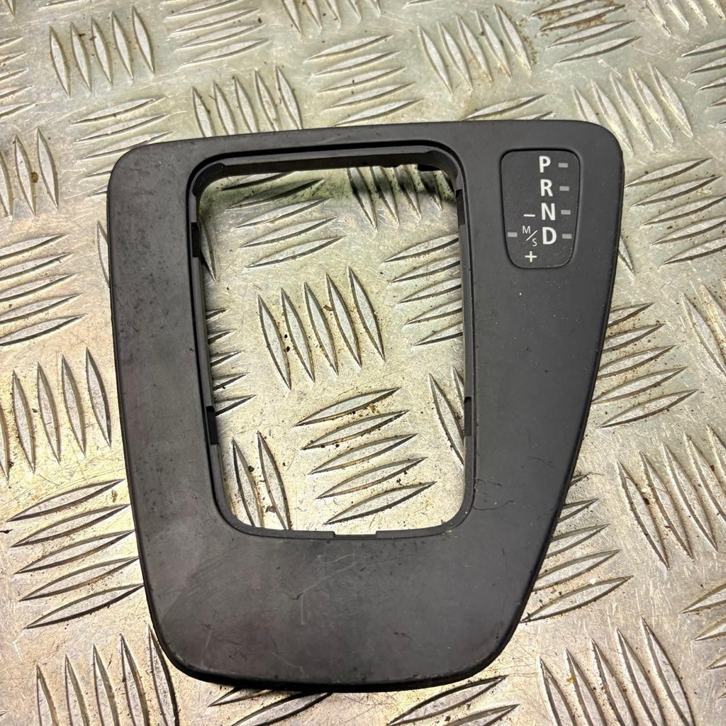 BMW 3 Series E90/E91/E92/E93 Auto Shifter Surround PRND M/S 2004-13 51167155646
