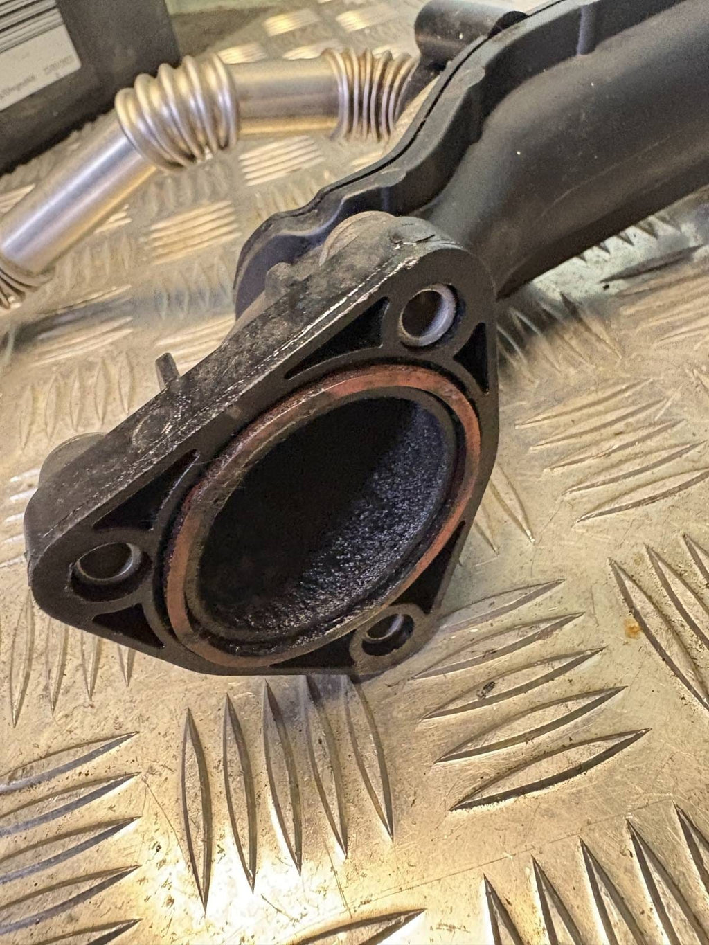 FORD MONDEO AIR BOOST PRESSURE INTAKE PIPE HOSE 9674942380