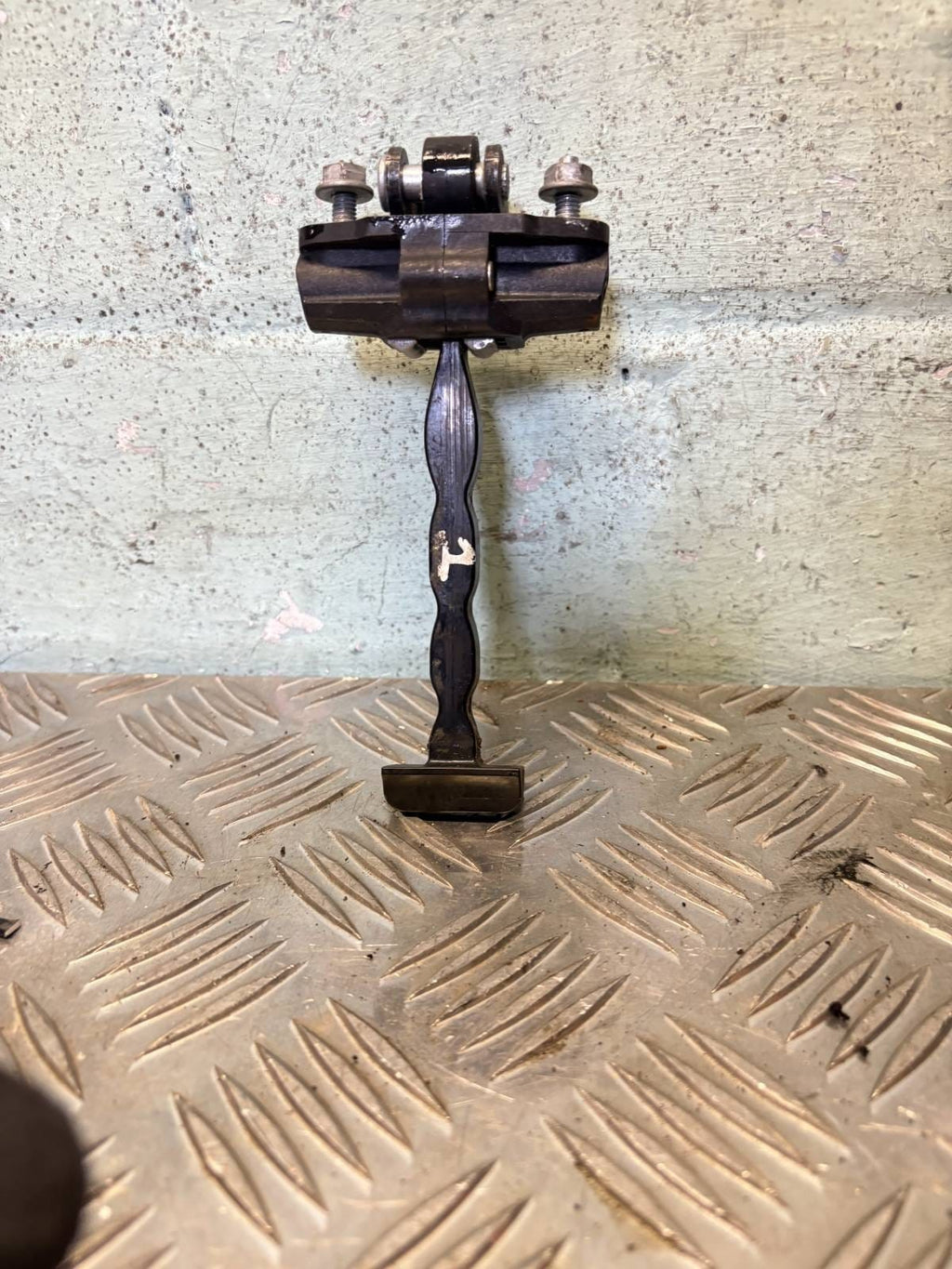 Ford Fiesta Front Door Check Strap OSF