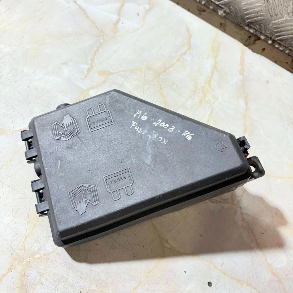 MG 2002-2005 UNDER BONNET FUSE LID BOXED COVER