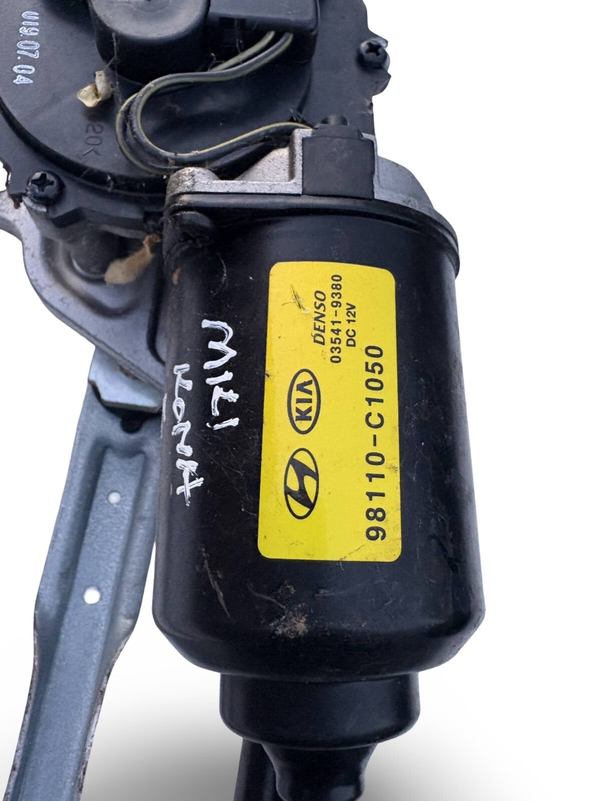 2017-2023 HYUNDAI KONA Wiper Linkage 98110-C1050