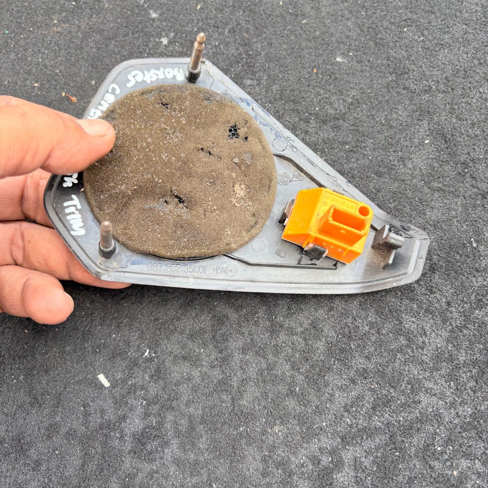 PORSCHE BOXTER Center Dashboard Speaker Cover 99755235101 997.552.351.01