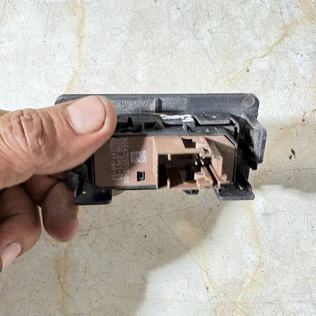 CITRO?N C3 II 2013 Central Locking Switch 96647295XT-00