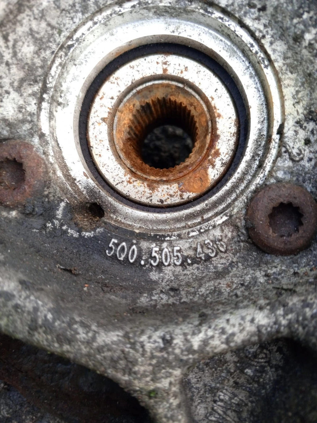 AUDI A3 2013 Mk3 8V Right Rear Hub Driver 5Q0505436F