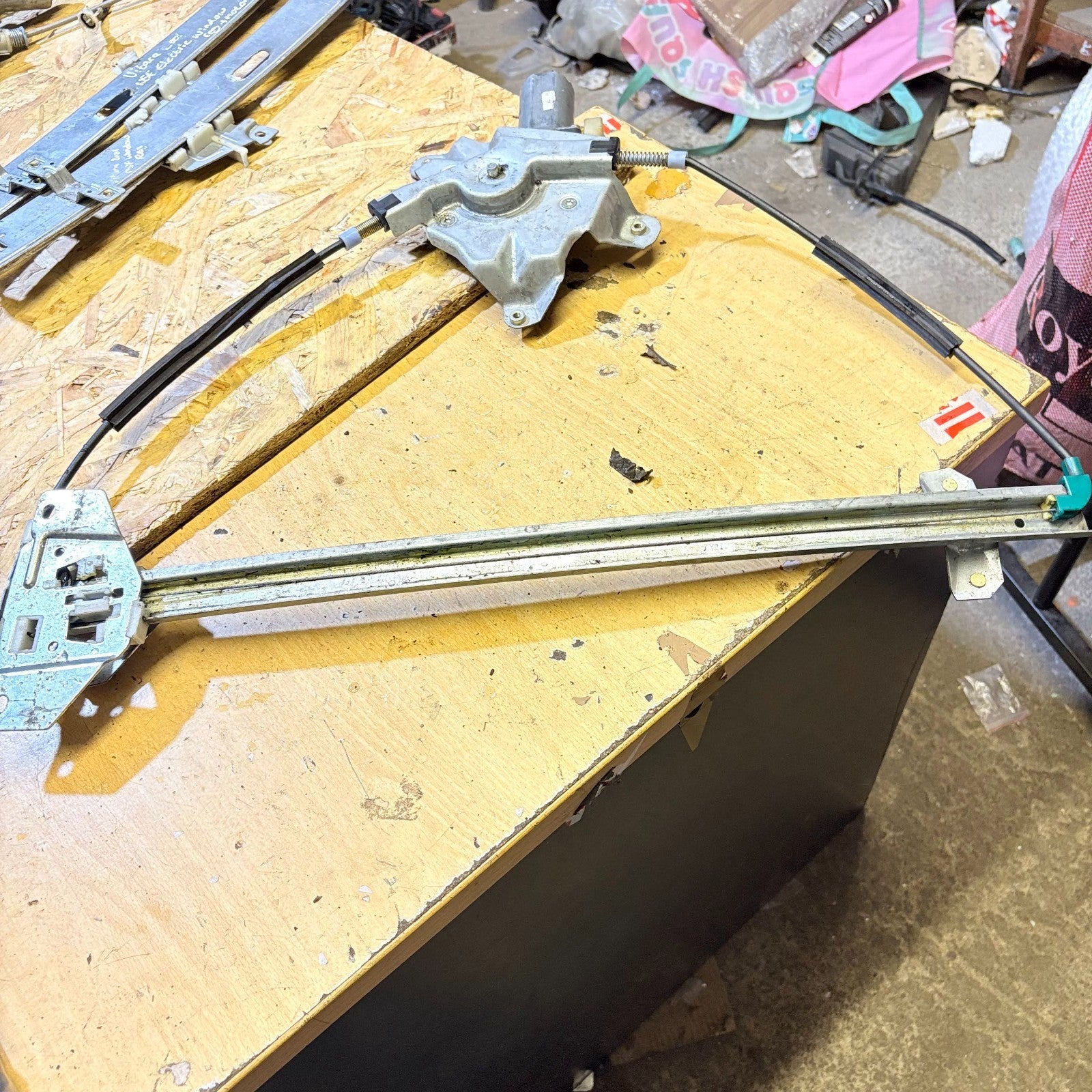 FORD Transit Connect Window Regulator Front Right Side 0130821992