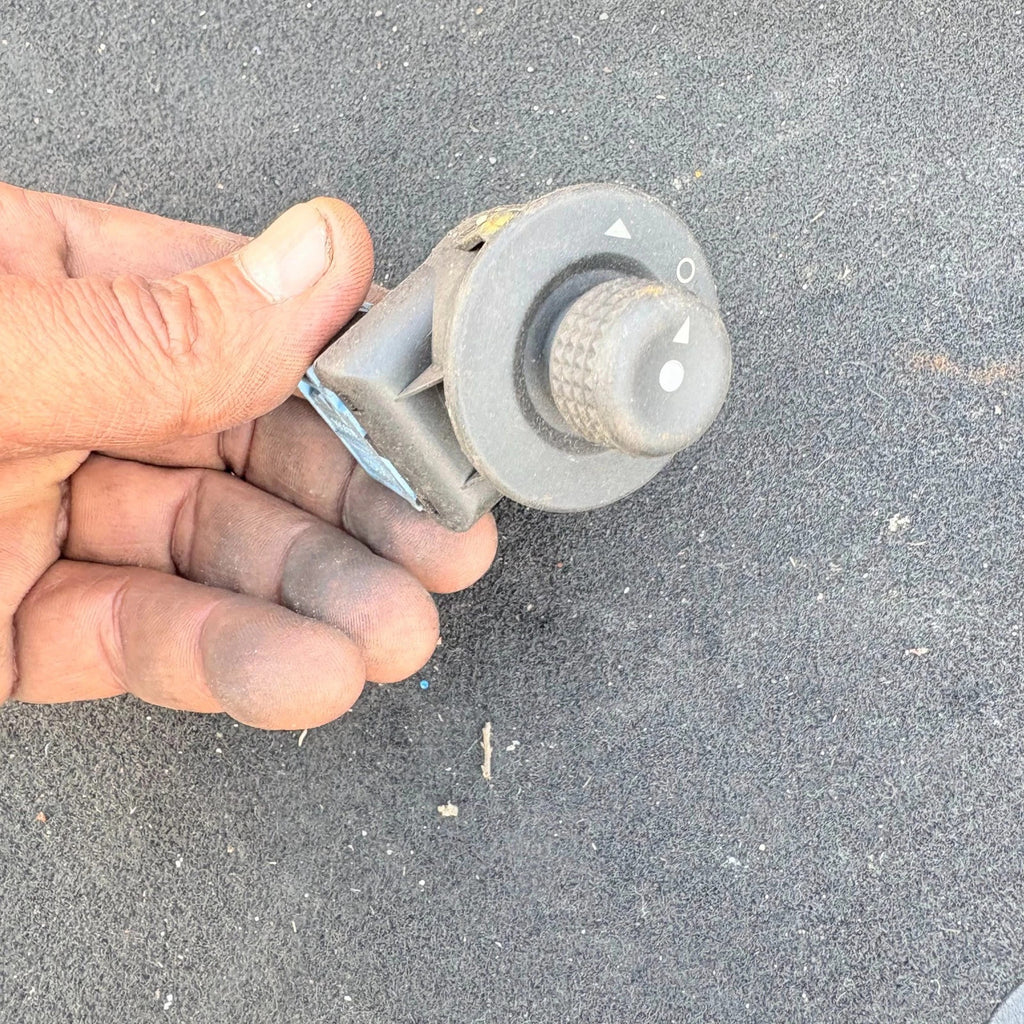 Citroen C3 Door Mirror Adjuster Switch