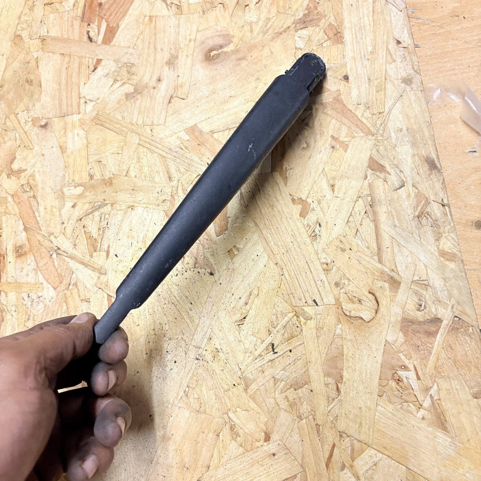 KIA Ceed 2010 Rear Glass Window Wiper Arm